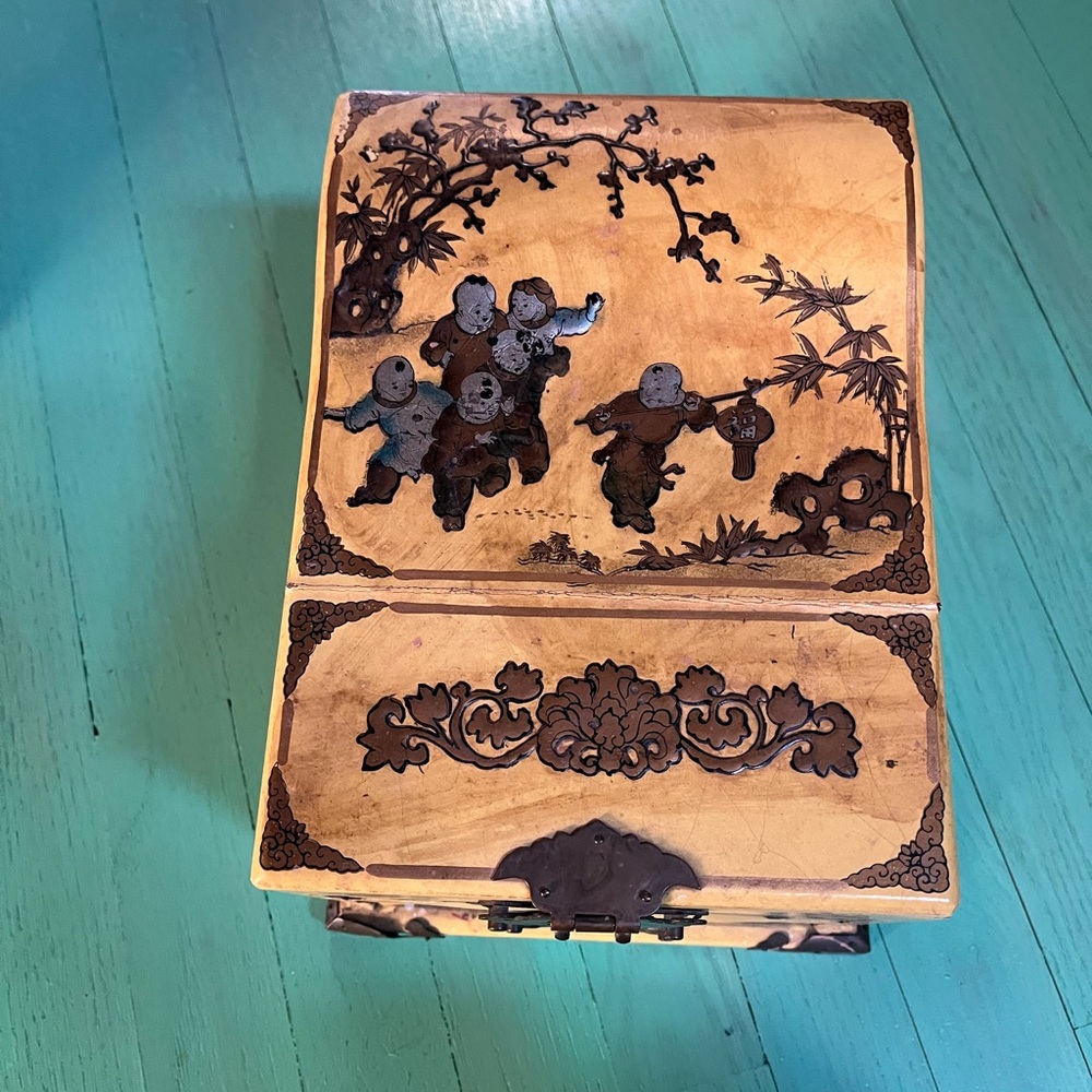Vintage Wooden Jewelry Box with Carved Design